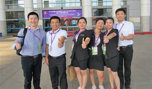 正翔参加2016年宁波照明展，中山园林景观灯