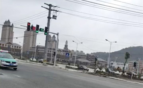 智能交通信号灯 (1)