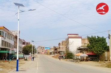  2020太阳能路灯照亮扶贫之路