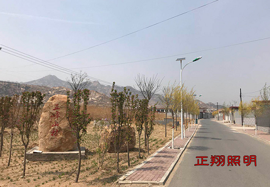 贵州仁怀市公路太阳能路灯案例