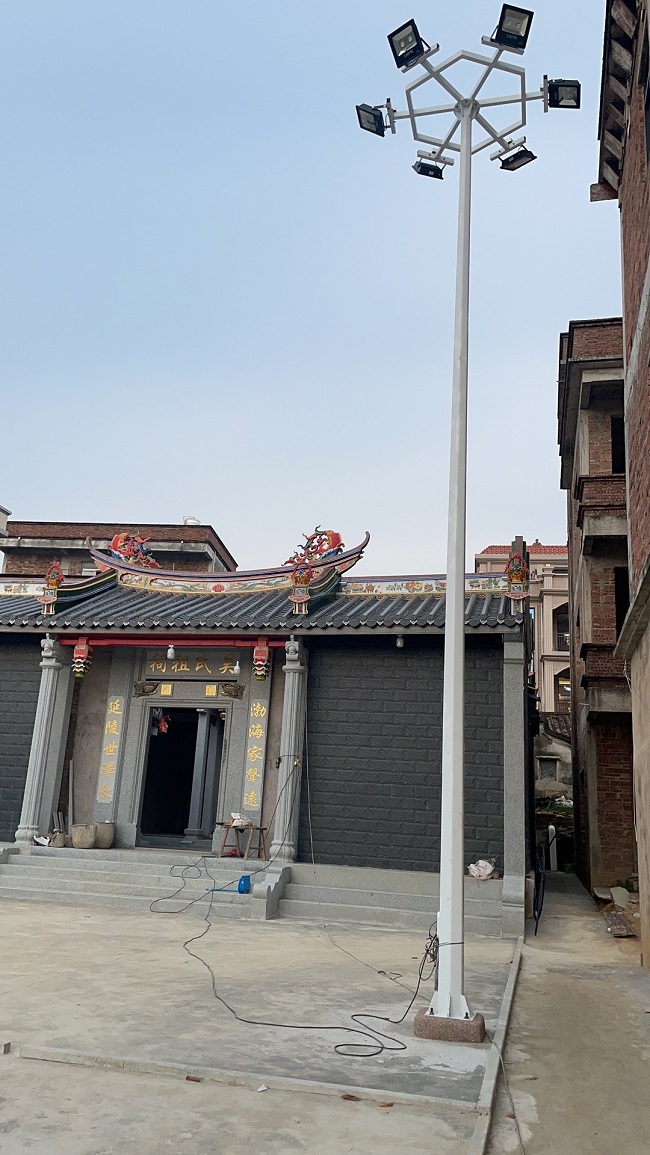 广东陆丰大安镇安乐村高杆灯安装工程
