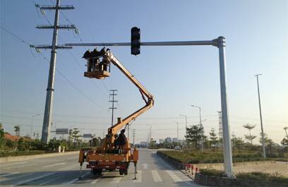 LED交通红绿灯-正翔9303应用图 (2)