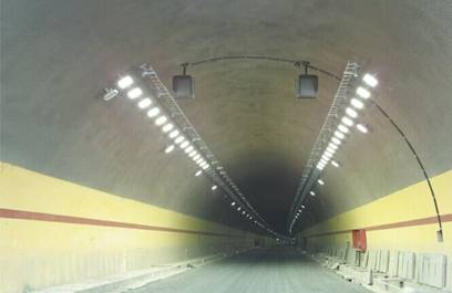 LED隧道灯 正翔7002应用图 (2)