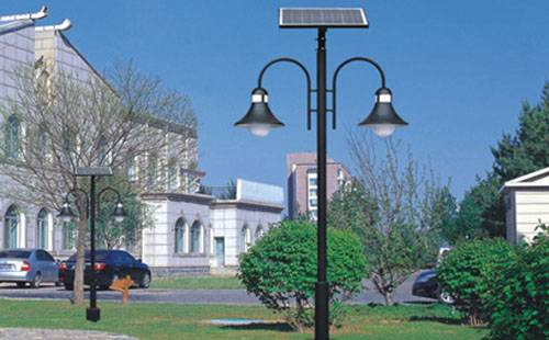 太阳能庭院灯