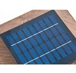 太阳能柱头灯 正翔9105详情图1