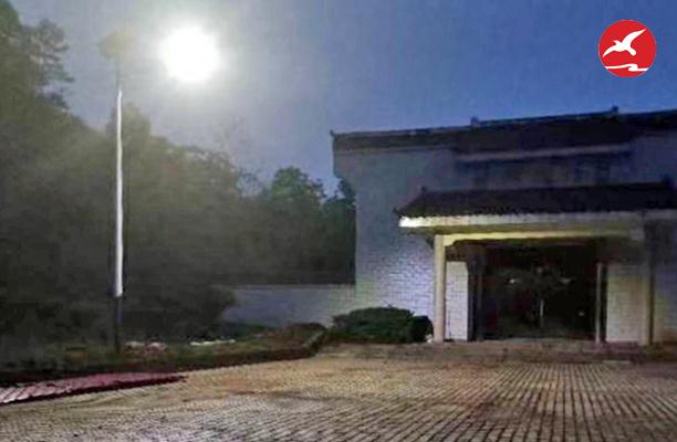 正翔照明完成红领山陵园周边太阳能路灯项目