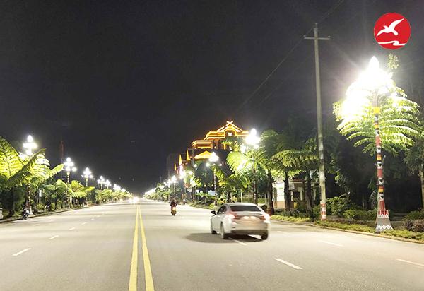 正翔照明玉兰灯